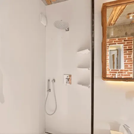 Apartment Design Lux Wisdom In Bamboo Garden,no Shoes Allowed Inside *
