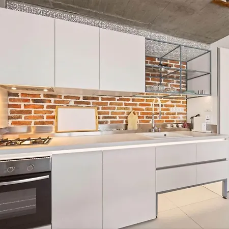 Design Lux Wisdom In Bamboo Garden,no Shoes Allowed Inside Apartment Varna