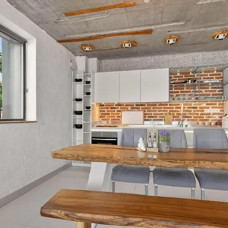 Apartment Design Lux Wisdom In Bamboo Garden,no Shoes Allowed Inside Varna